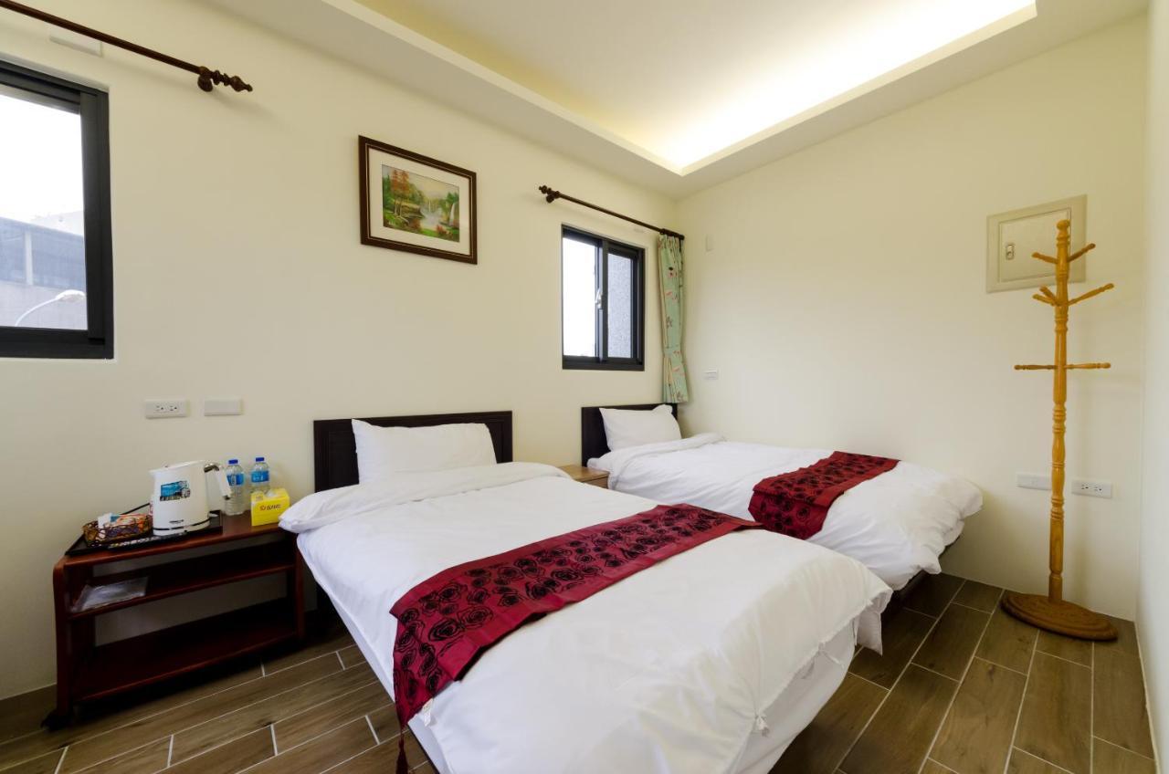9X9 Homestay Hualien City Ngoại thất bức ảnh